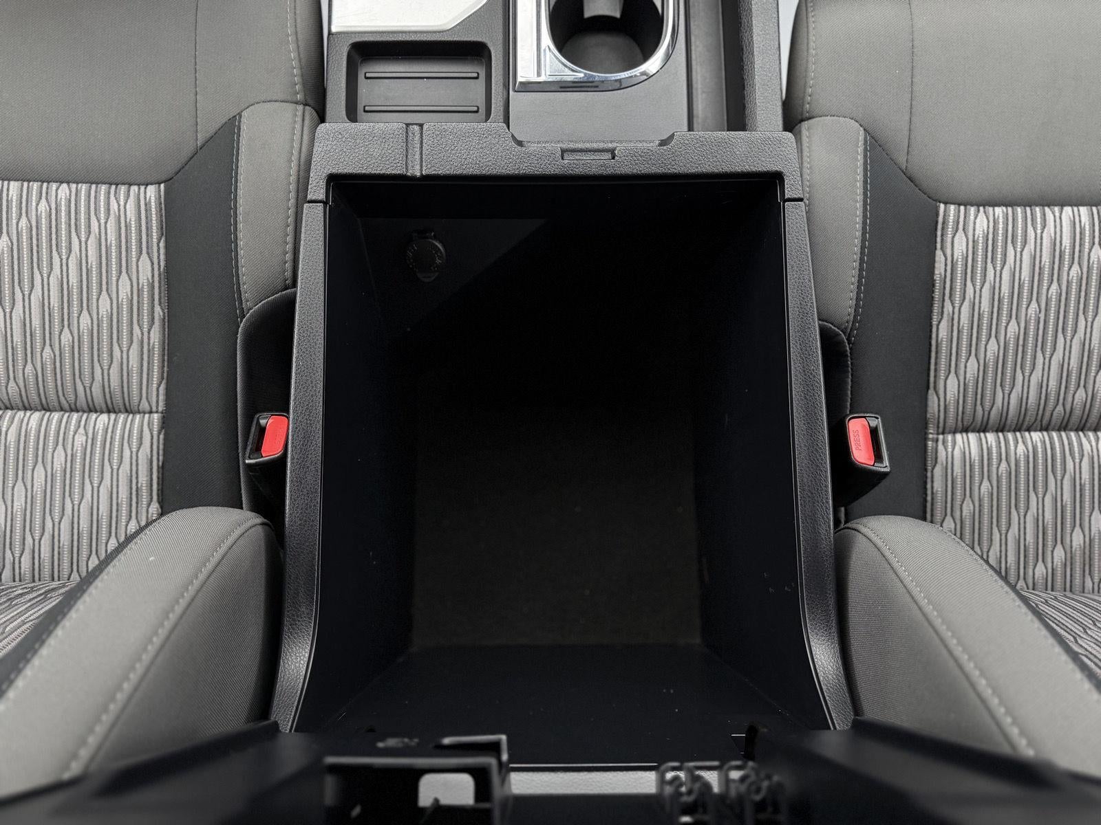 2018 Toyota Tundra 4WD SR5