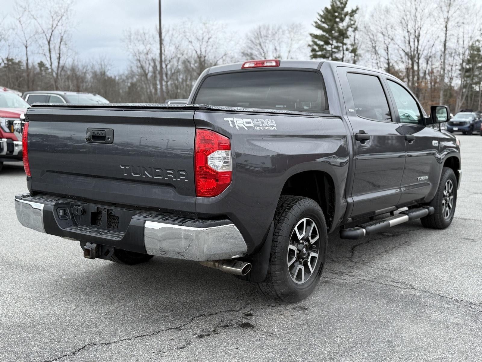 2018 Toyota Tundra 4WD SR5