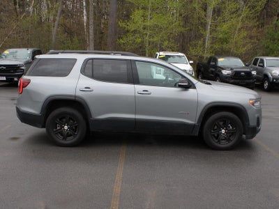 2023 GMC Acadia AT4
