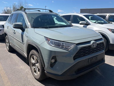 2020 Toyota RAV4 Hybrid XLE