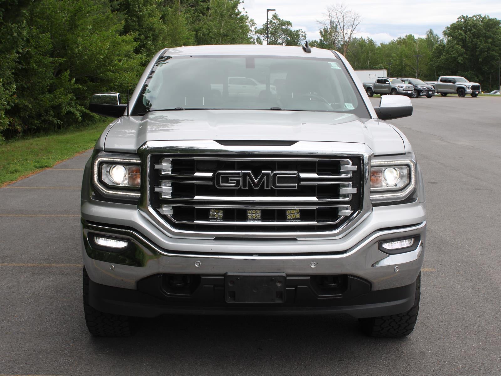 2017 GMC Sierra 1500 SLT