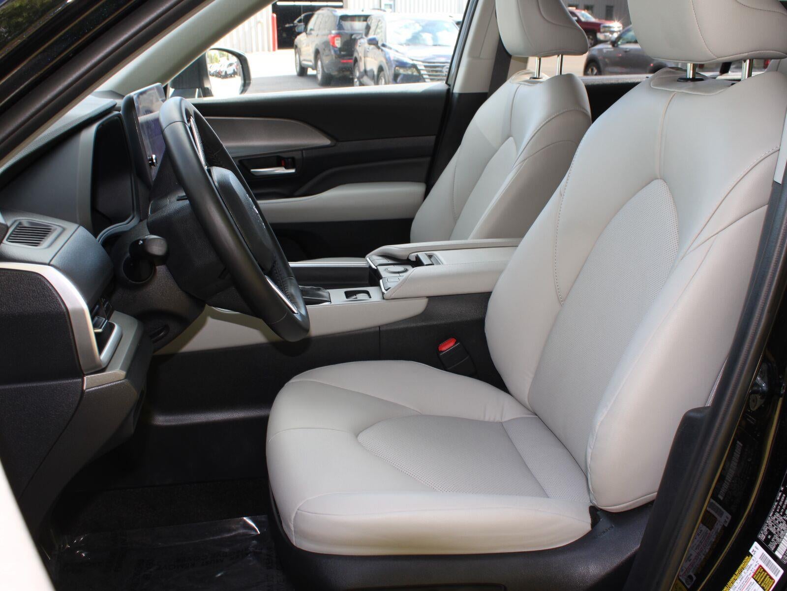 2024 Toyota Grand Highlander Hybrid XLE