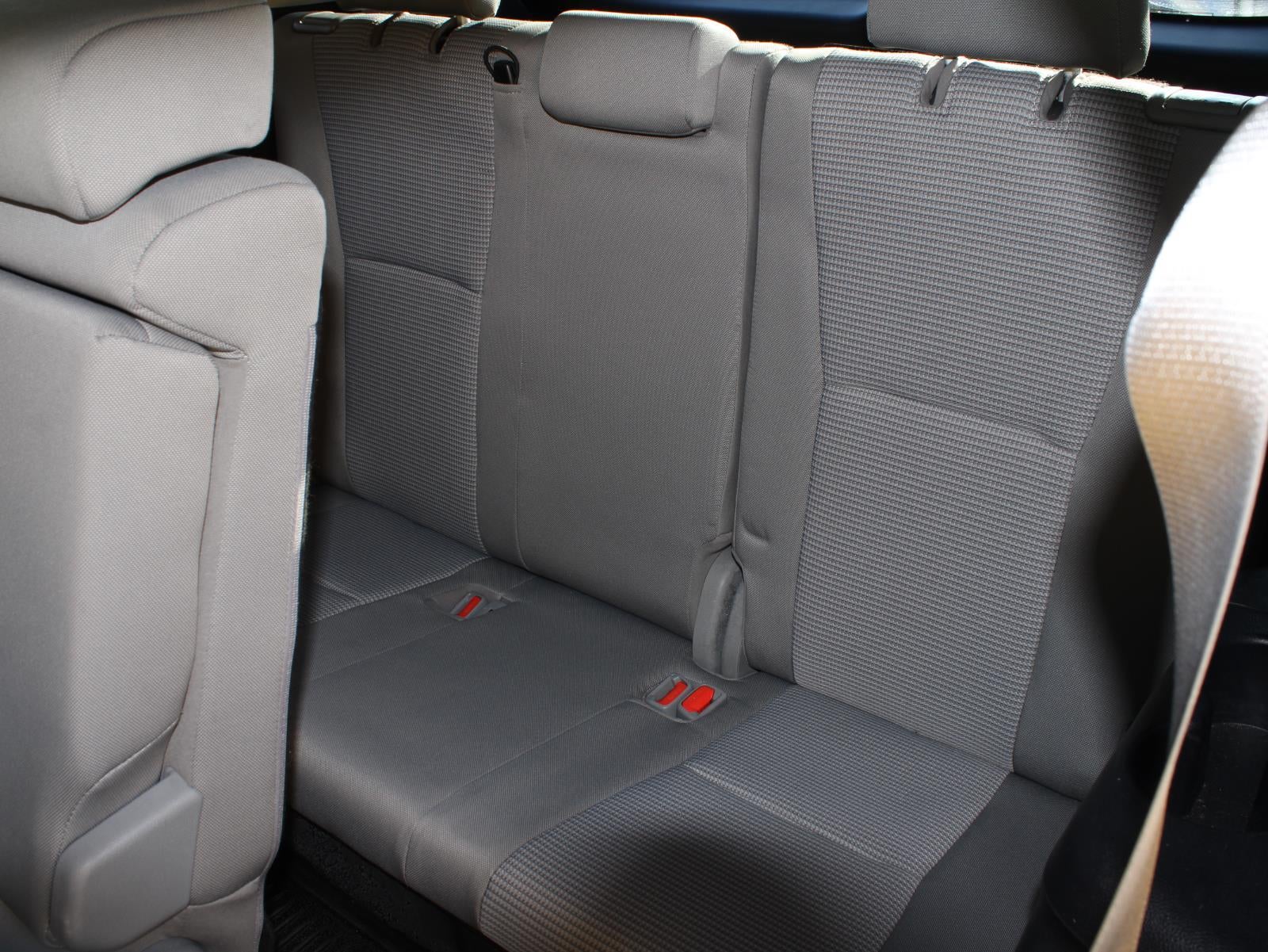 2020 Toyota Highlander LE