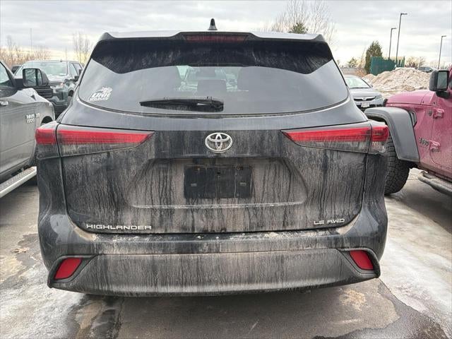 2020 Toyota Highlander LE