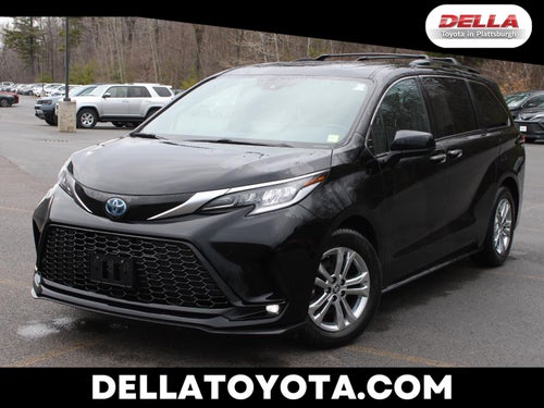 2022 Toyota Sienna XSE