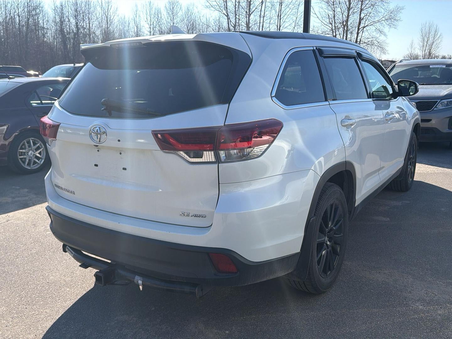 2019 Toyota Highlander SE