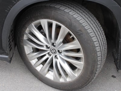 2024 Toyota Highlander Platinum