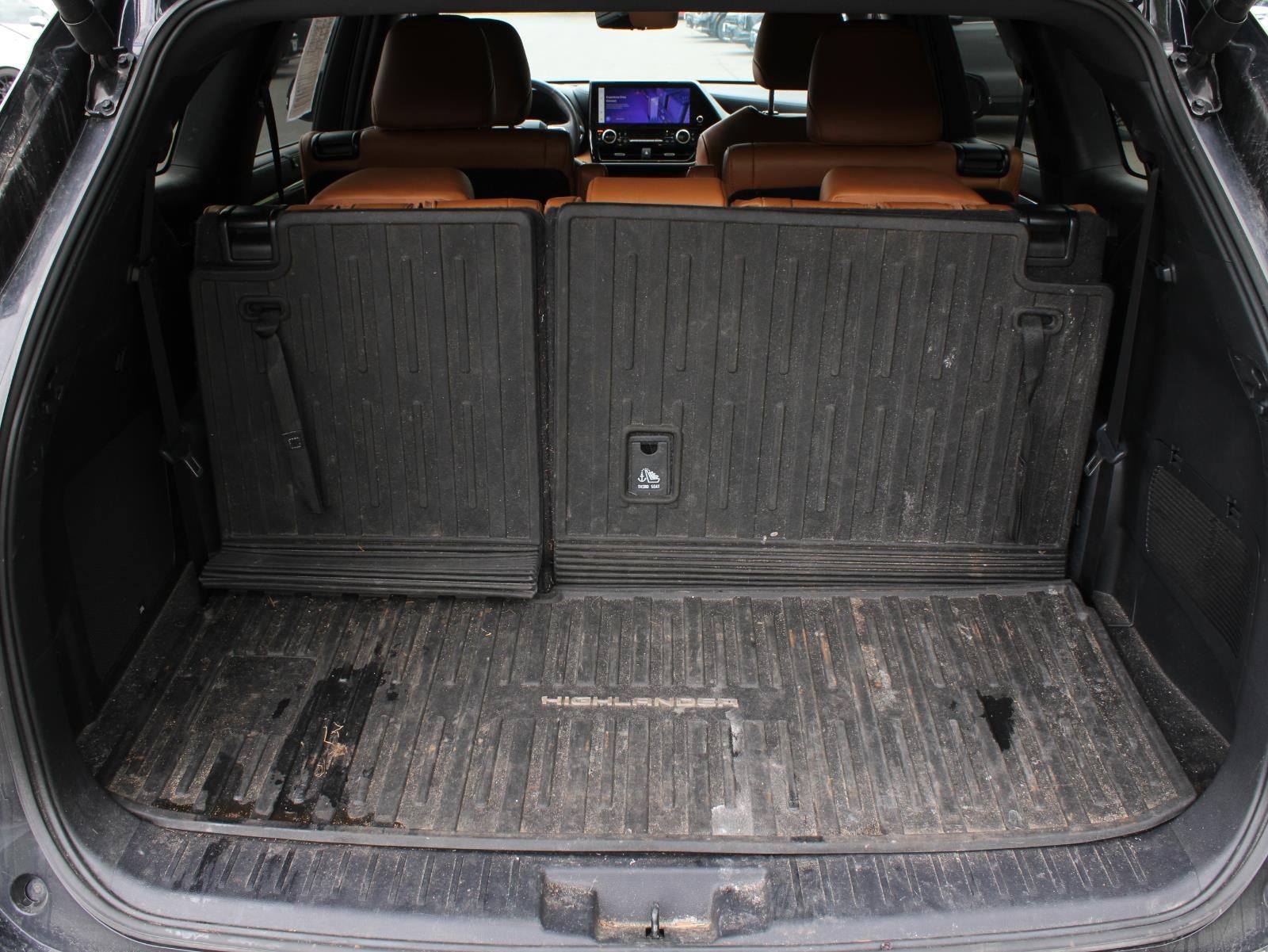 2024 Toyota Highlander Platinum