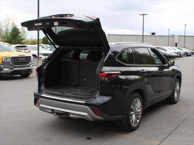 2024 Toyota Highlander Platinum