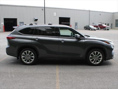 2023 Toyota Highlander Hybrid Limited