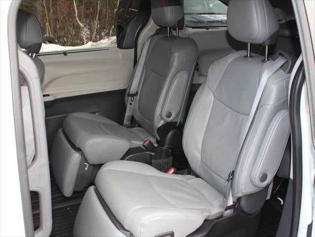 2023 Toyota Sienna Limited