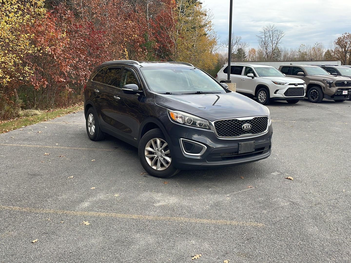 2017 Kia Sorento LX