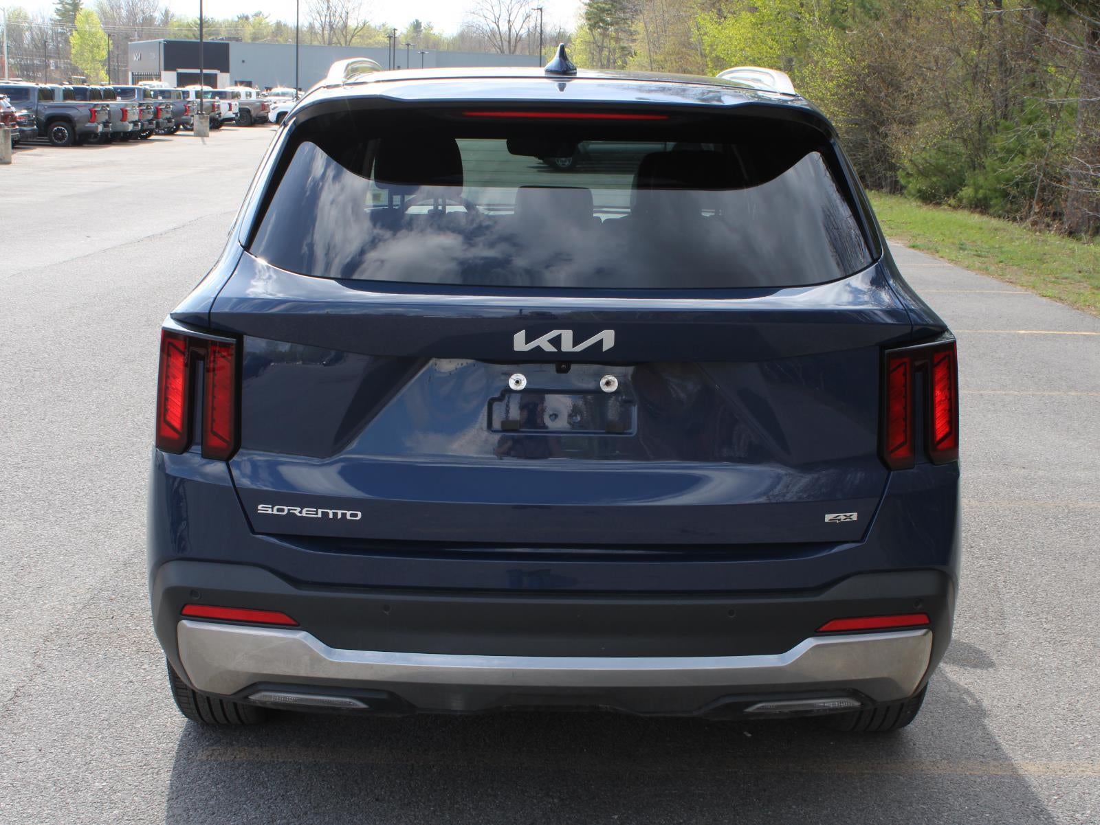 2024 Kia Sorento S