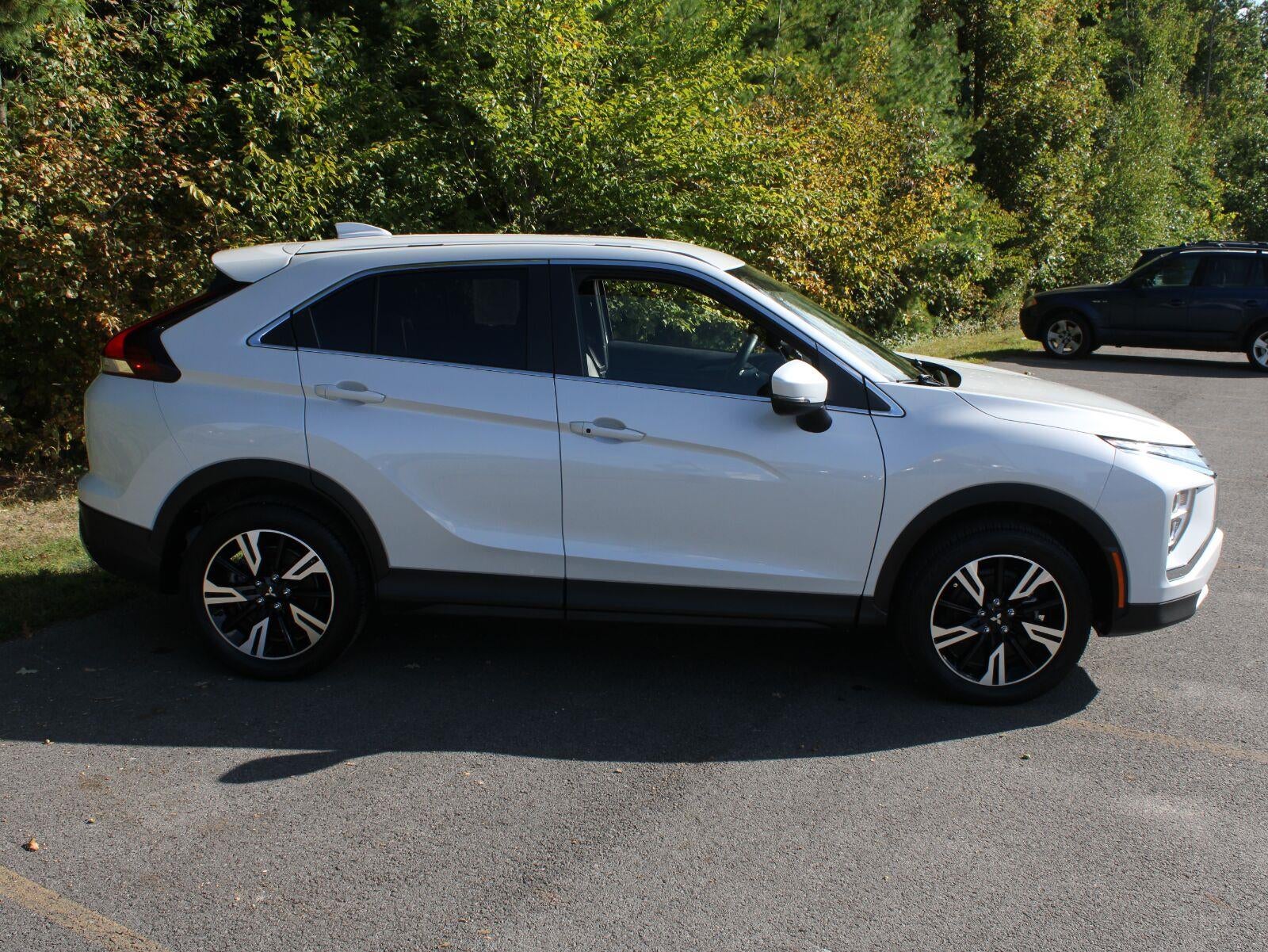2025 Mitsubishi Eclipse Cross SE