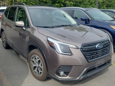 2022 Subaru Forester Premium