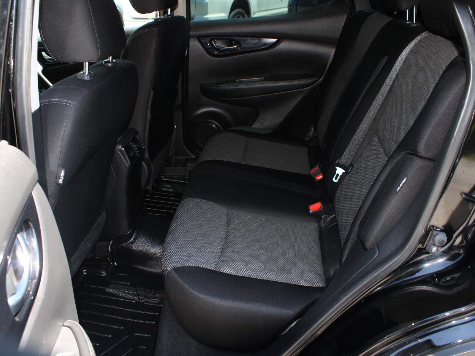 2021 Nissan Rogue Sport SV