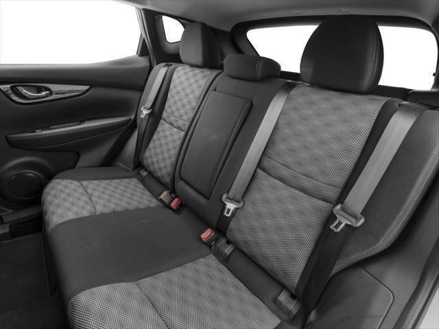 2017 Nissan Rogue Sport SV