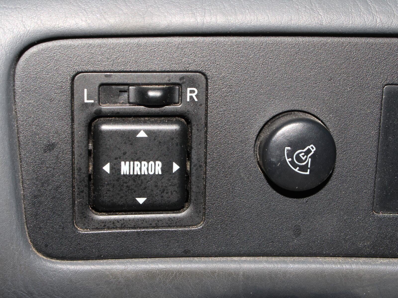 2000 Toyota Camry LE