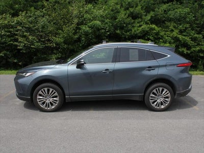 2023 Toyota Venza XLE