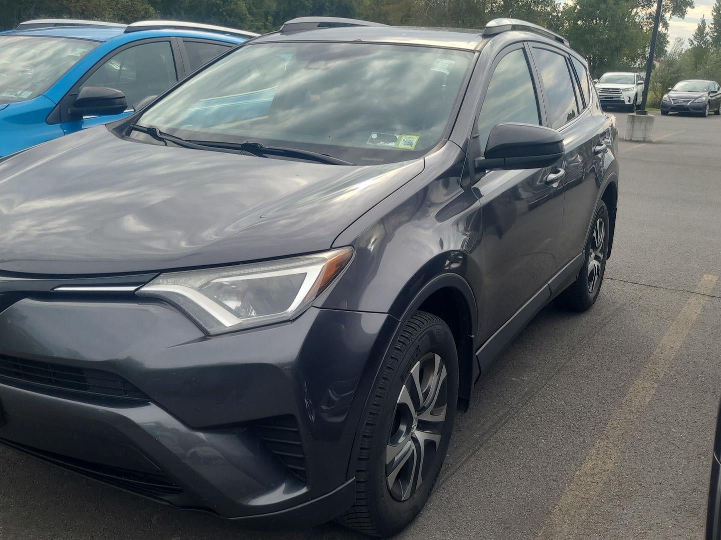 2017 Toyota RAV4 LE