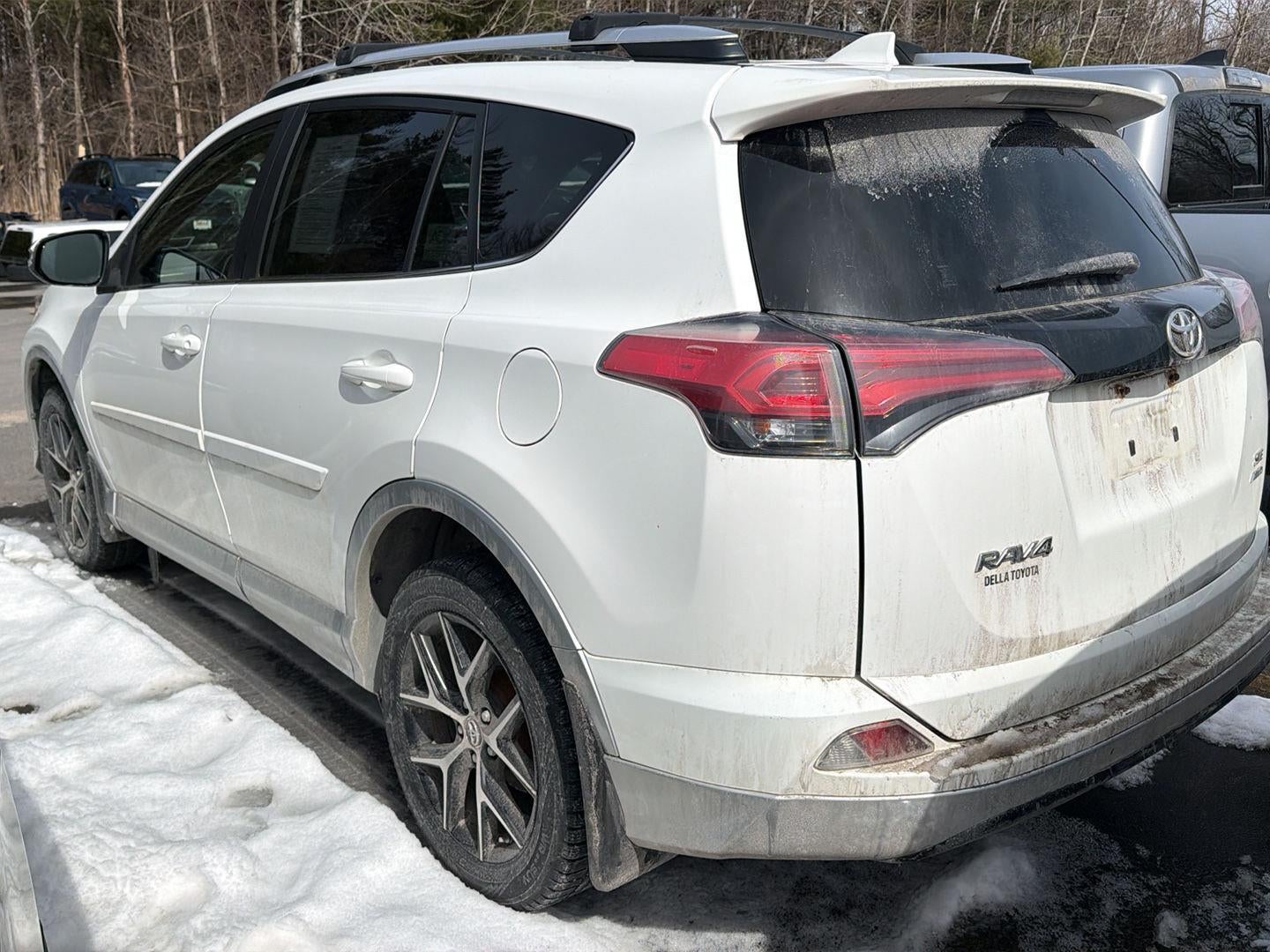 2016 Toyota RAV4 SE