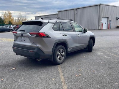 2022 Toyota RAV4 Hybrid XLE