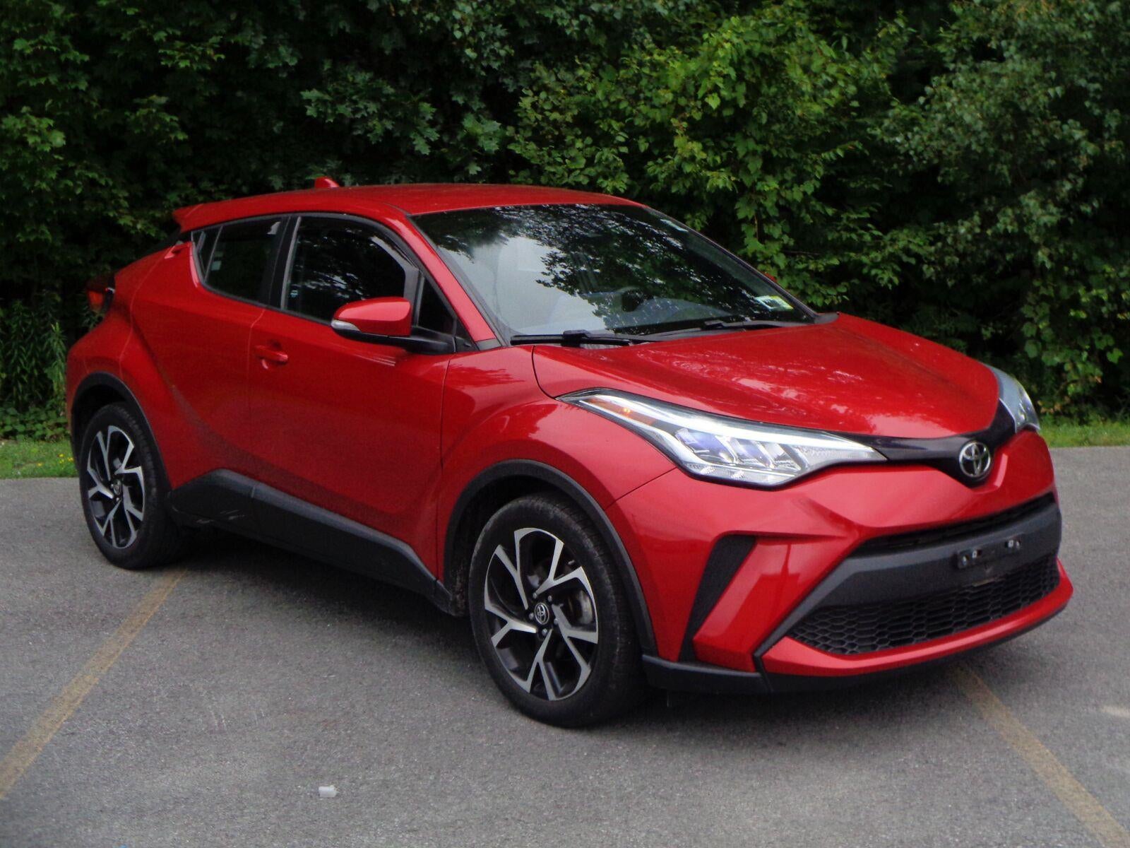 2022 Toyota C-HR XLE