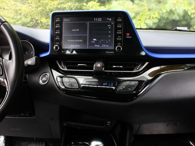 2022 Toyota C-HR XLE
