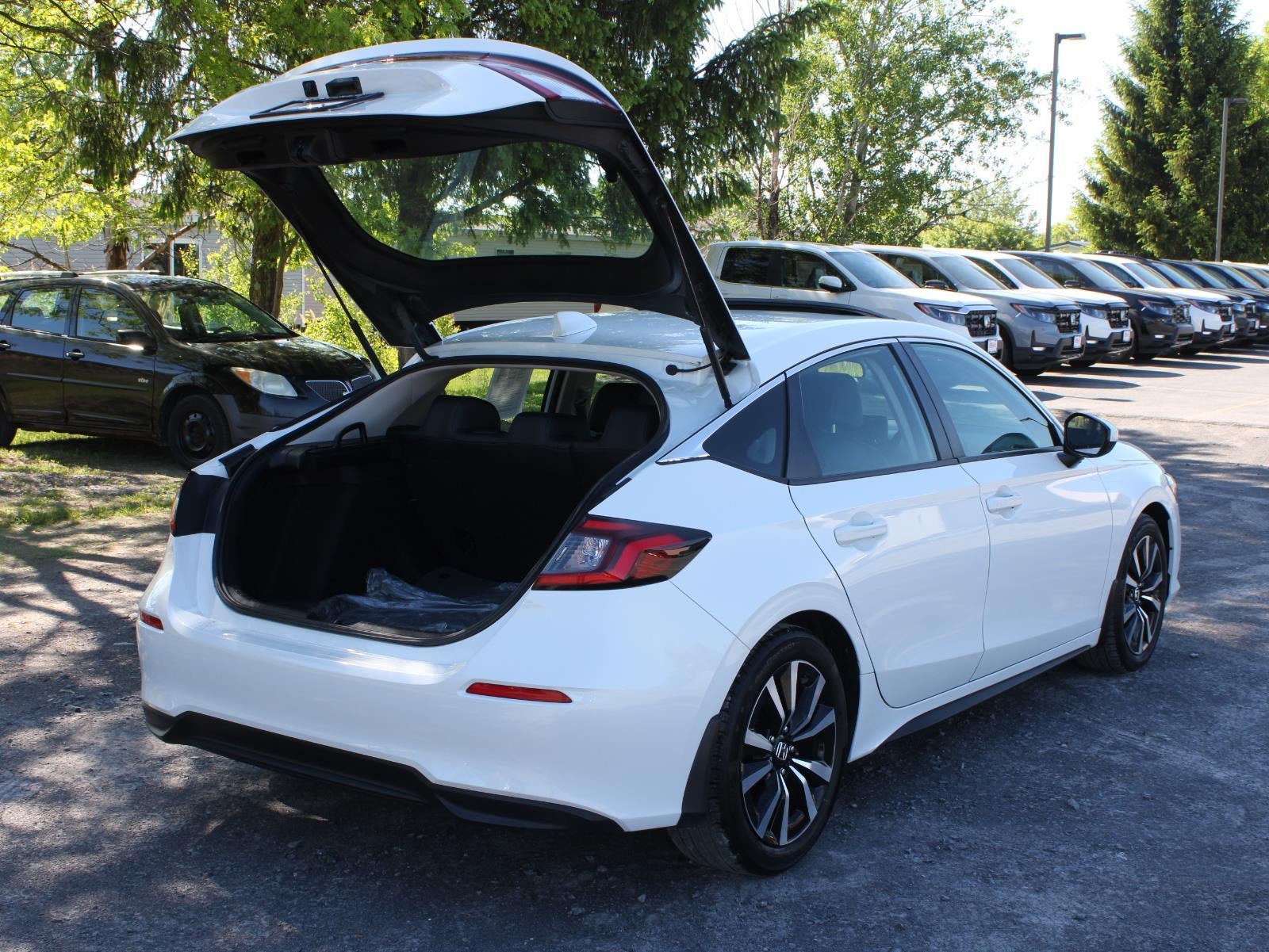 2024 Honda Civic Hatchback EX-L