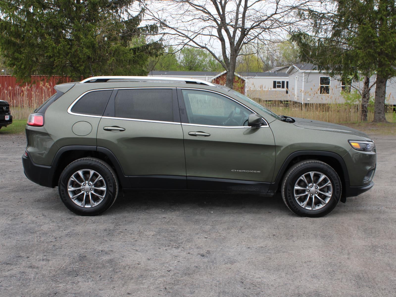 2019 Jeep Cherokee Latitude Plus Four Wheel Drive 9-SPEED 948TE AUTOMATIC