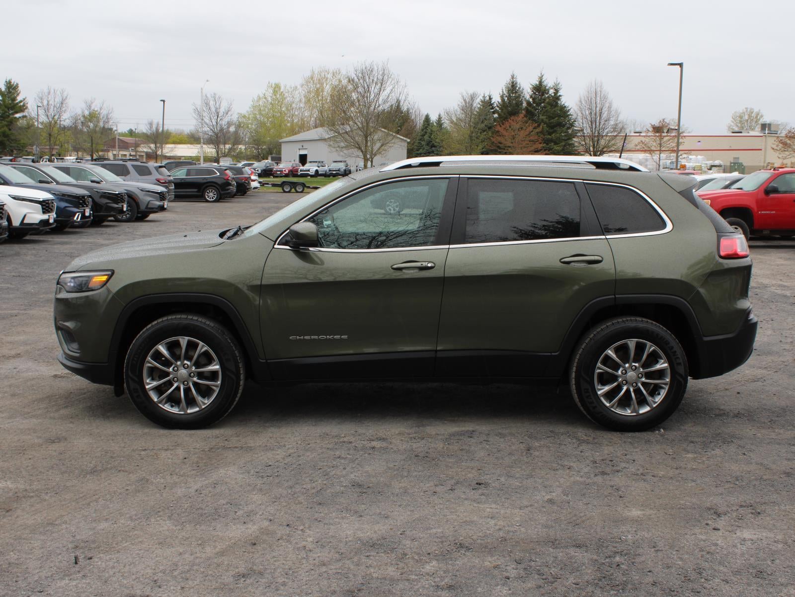 2019 Jeep Cherokee Latitude Plus Four Wheel Drive 9-SPEED 948TE AUTOMATIC