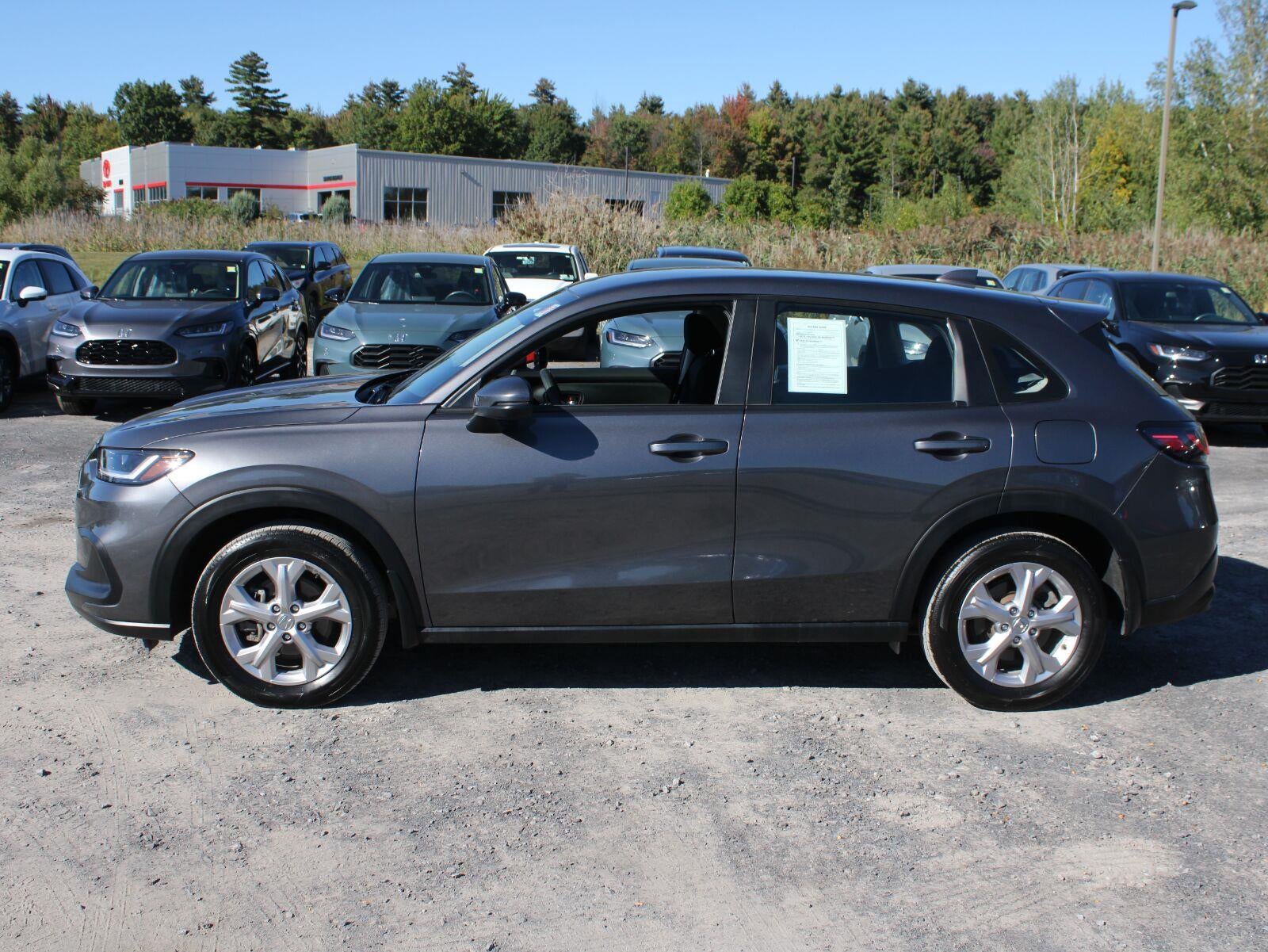 2025 Honda HR-V LX