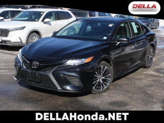 2020 Toyota Camry SE Front Wheel Drive Automatic
