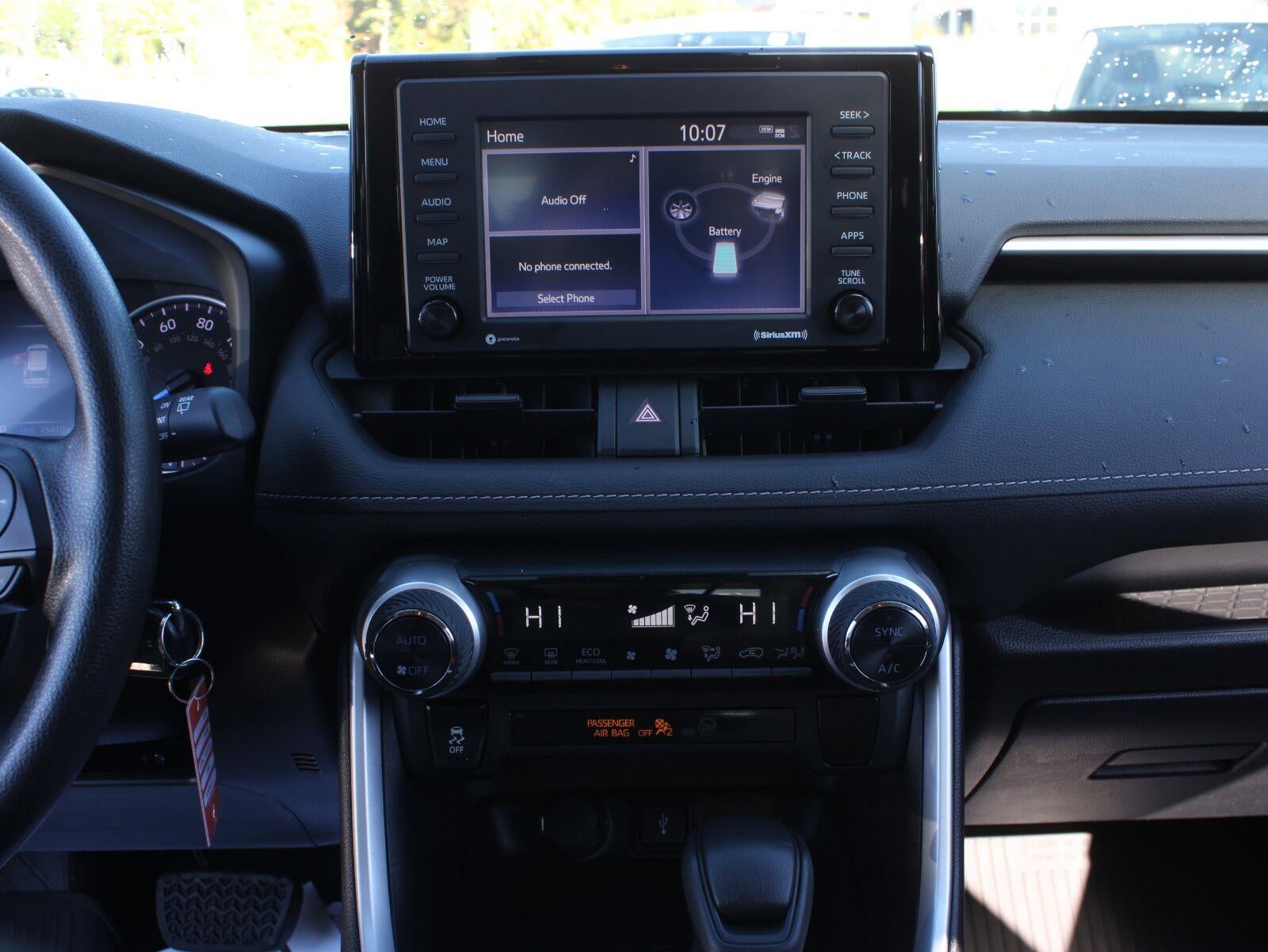2021 Toyota RAV4 Hybrid LE