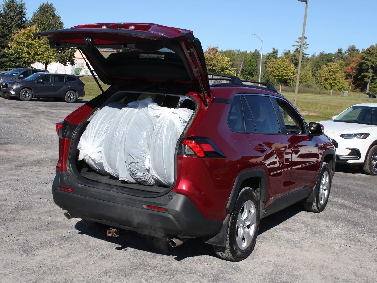 2021 Toyota RAV4 Hybrid LE
