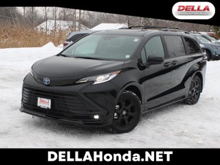 2025 Toyota Sienna Woodland Edition All Wheel Drive CVT