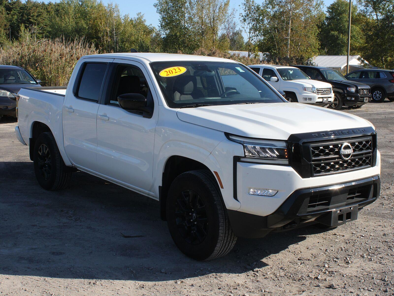 2023 Nissan Frontier SV