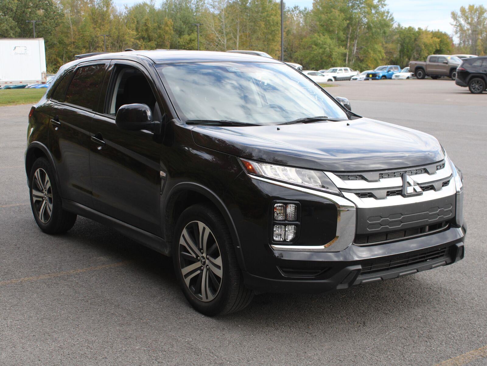 2024 Mitsubishi Outlander Sport ES