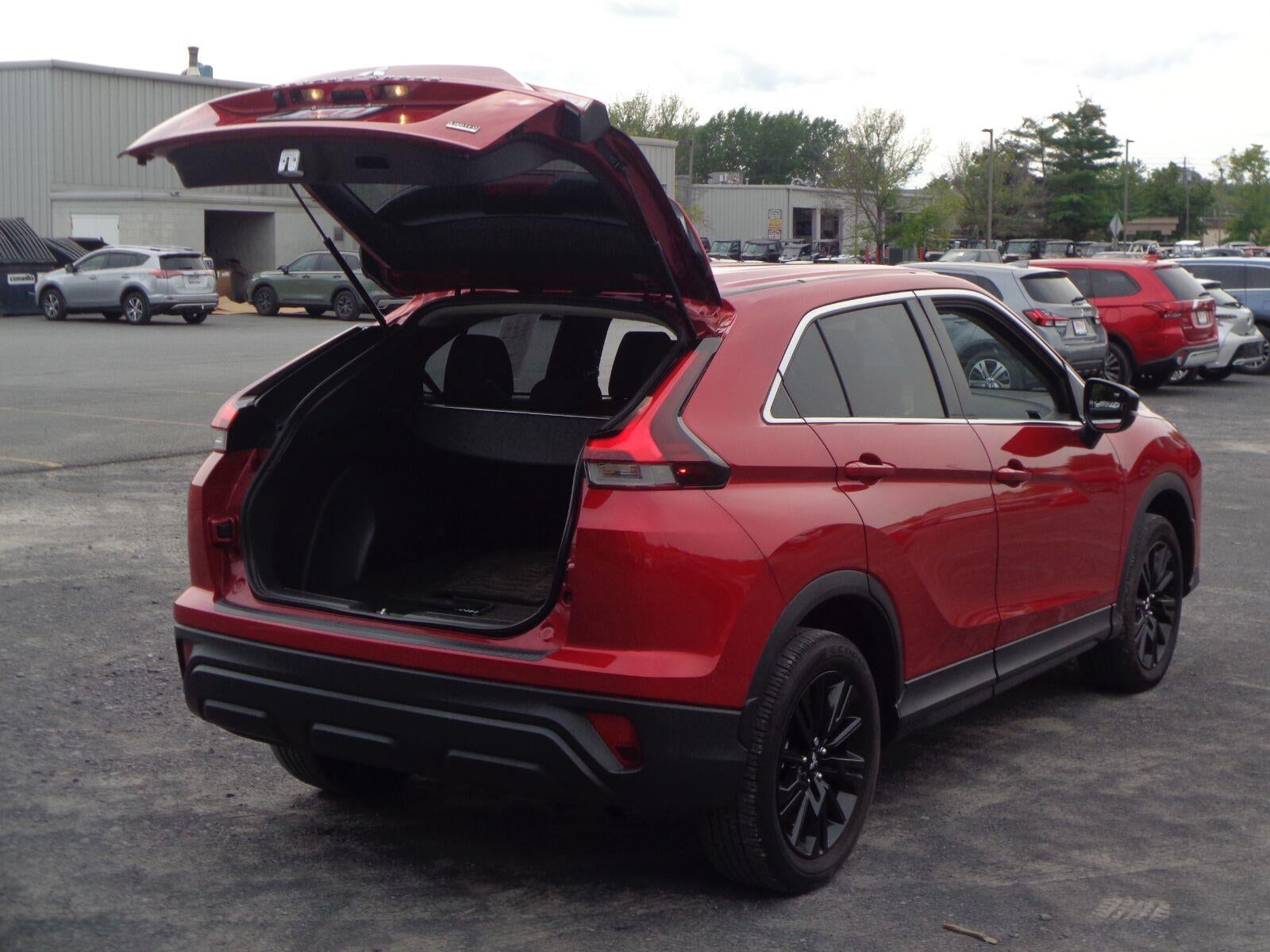 2025 Mitsubishi Eclipse Cross LE