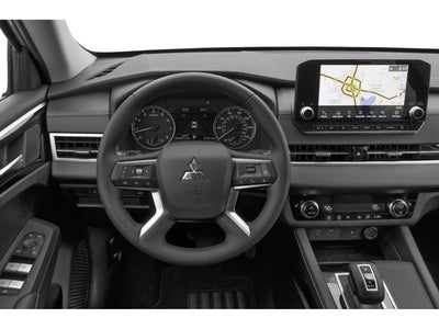 2022 Mitsubishi Outlander SE