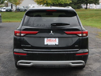 2022 Mitsubishi Outlander SEL