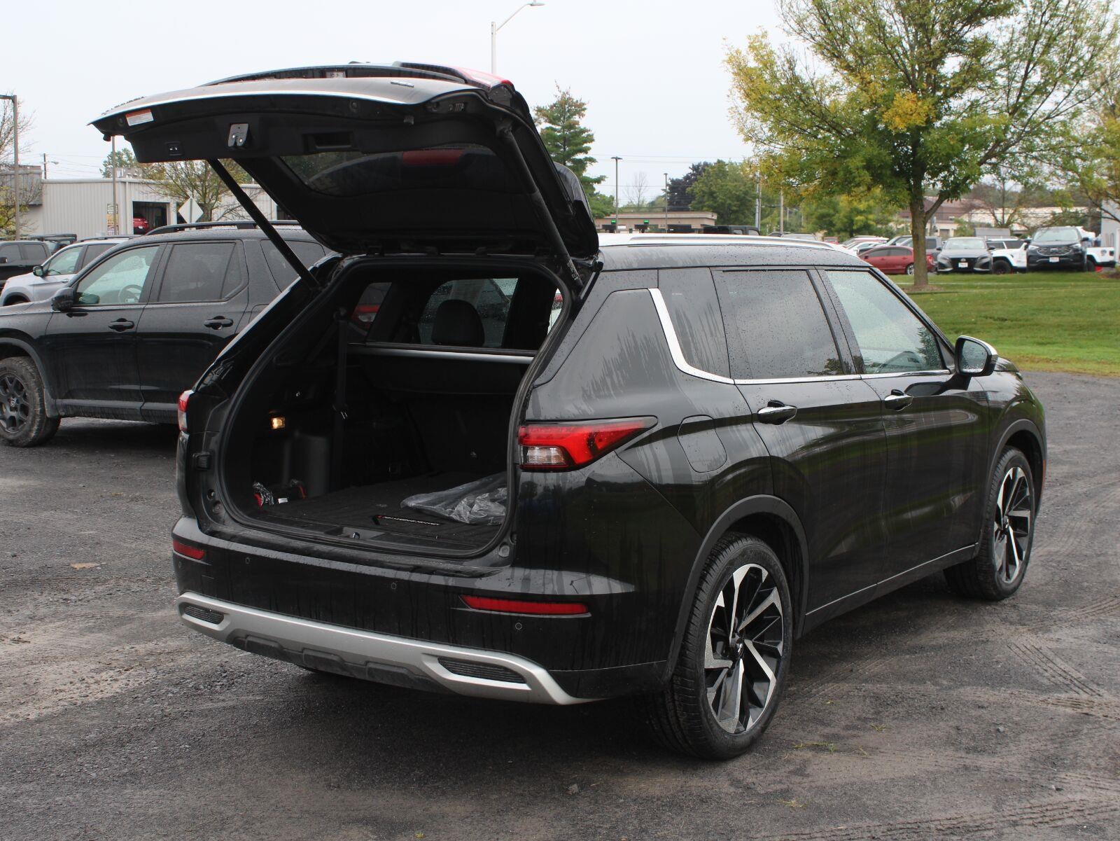 2022 Mitsubishi Outlander SEL