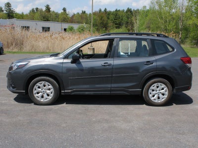 2023 Subaru Forester Base