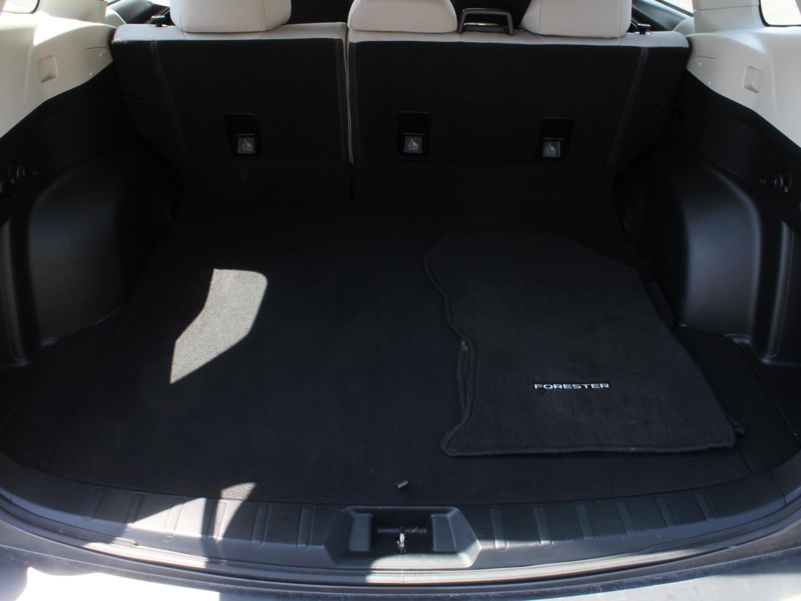 2023 Subaru Forester Base