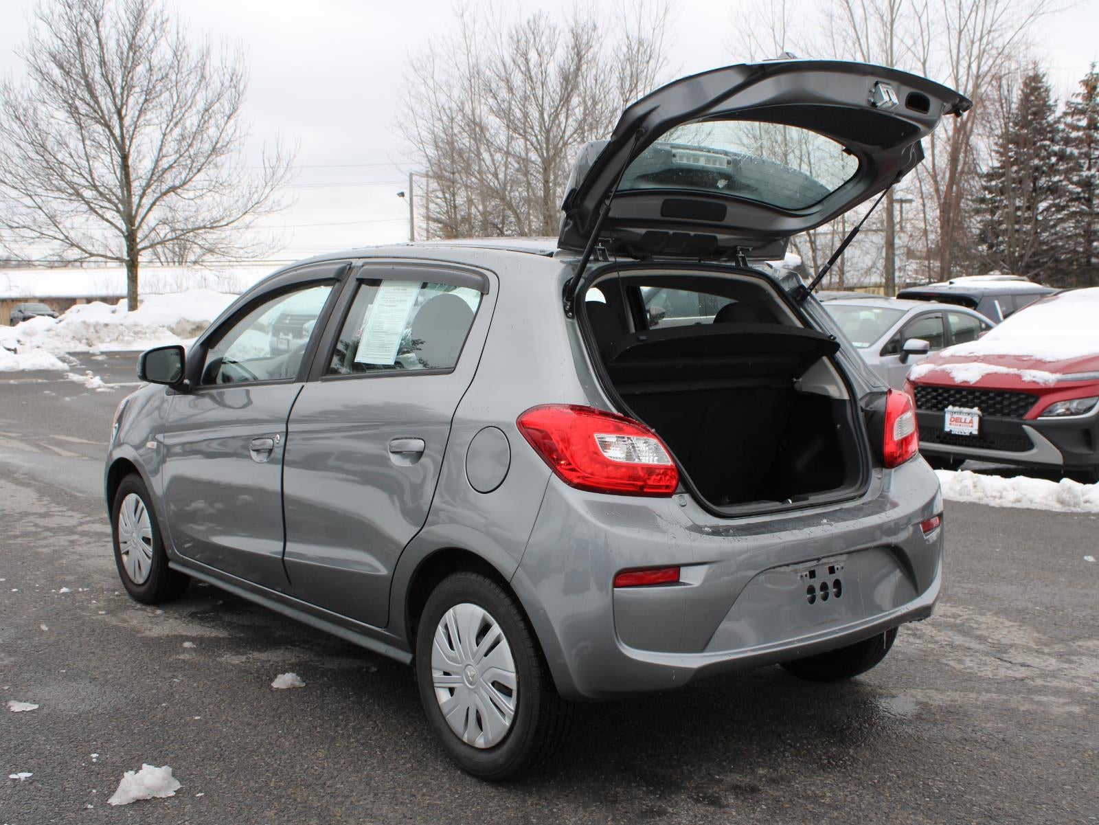 2018 Mitsubishi Mirage ES