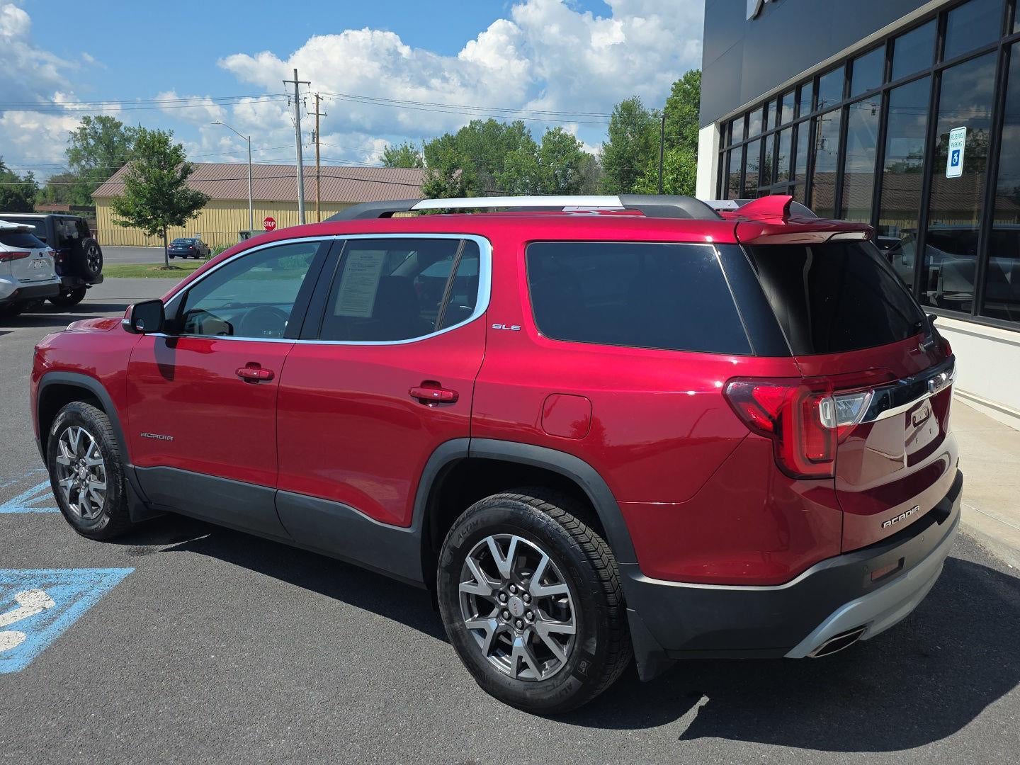 2020 GMC Acadia SLE