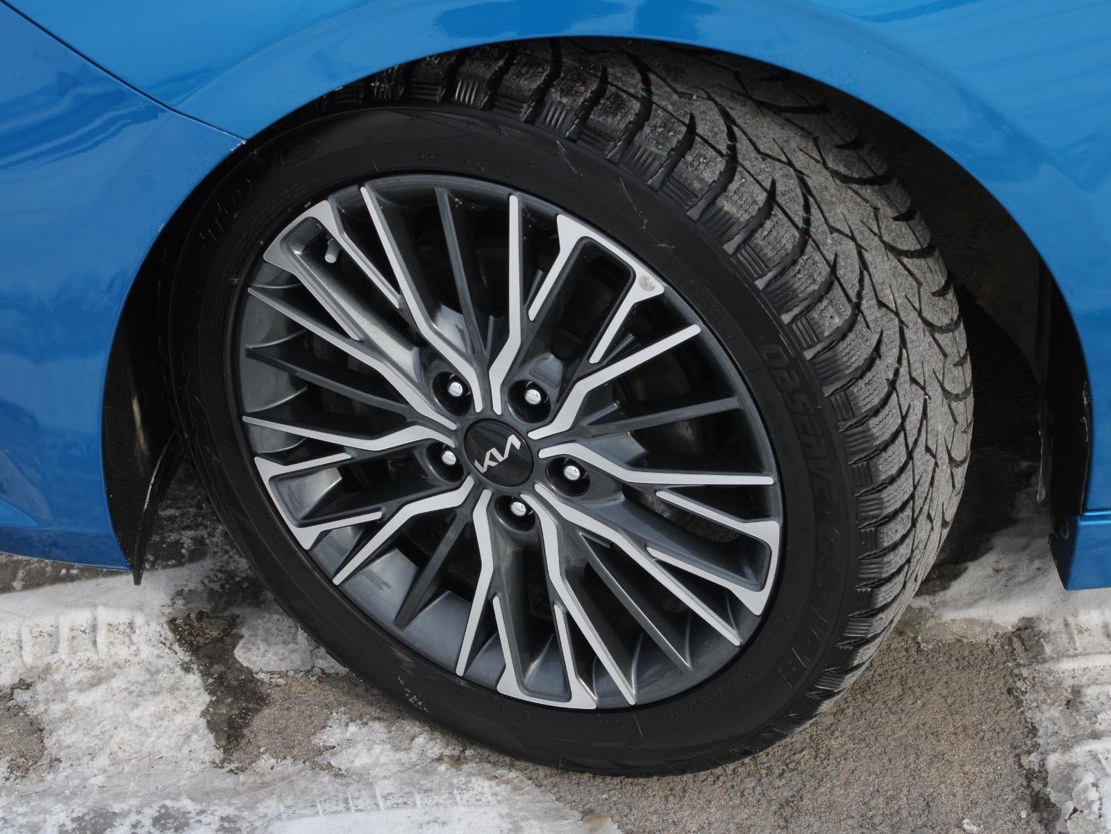 2023 Kia Forte GT-Line