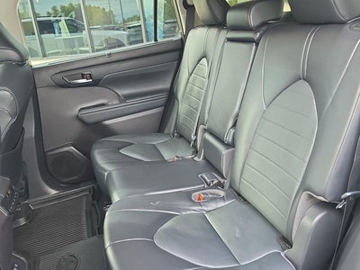 2021 Toyota Highlander Hybrid XLE