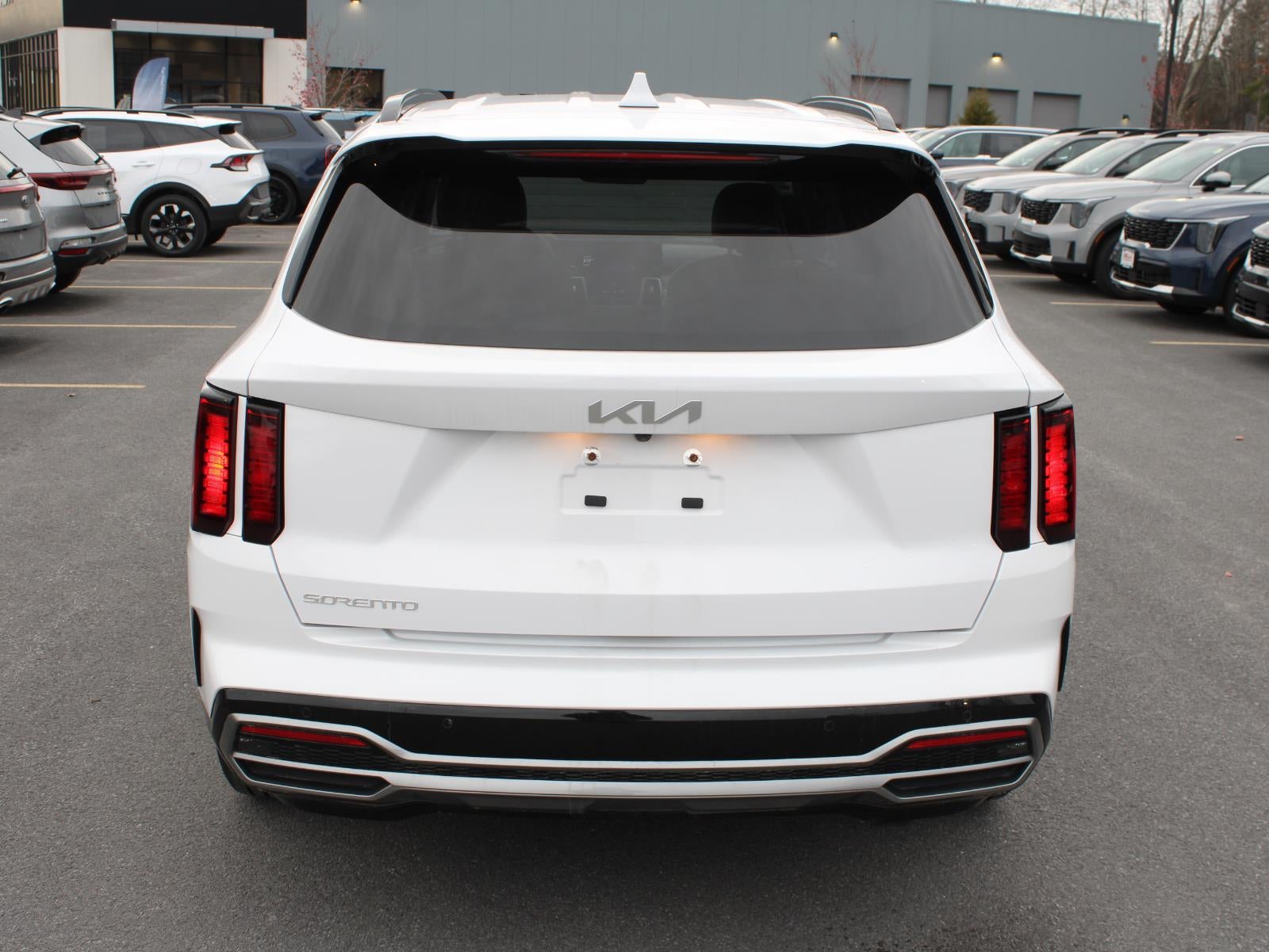 2023 Kia Sorento EX