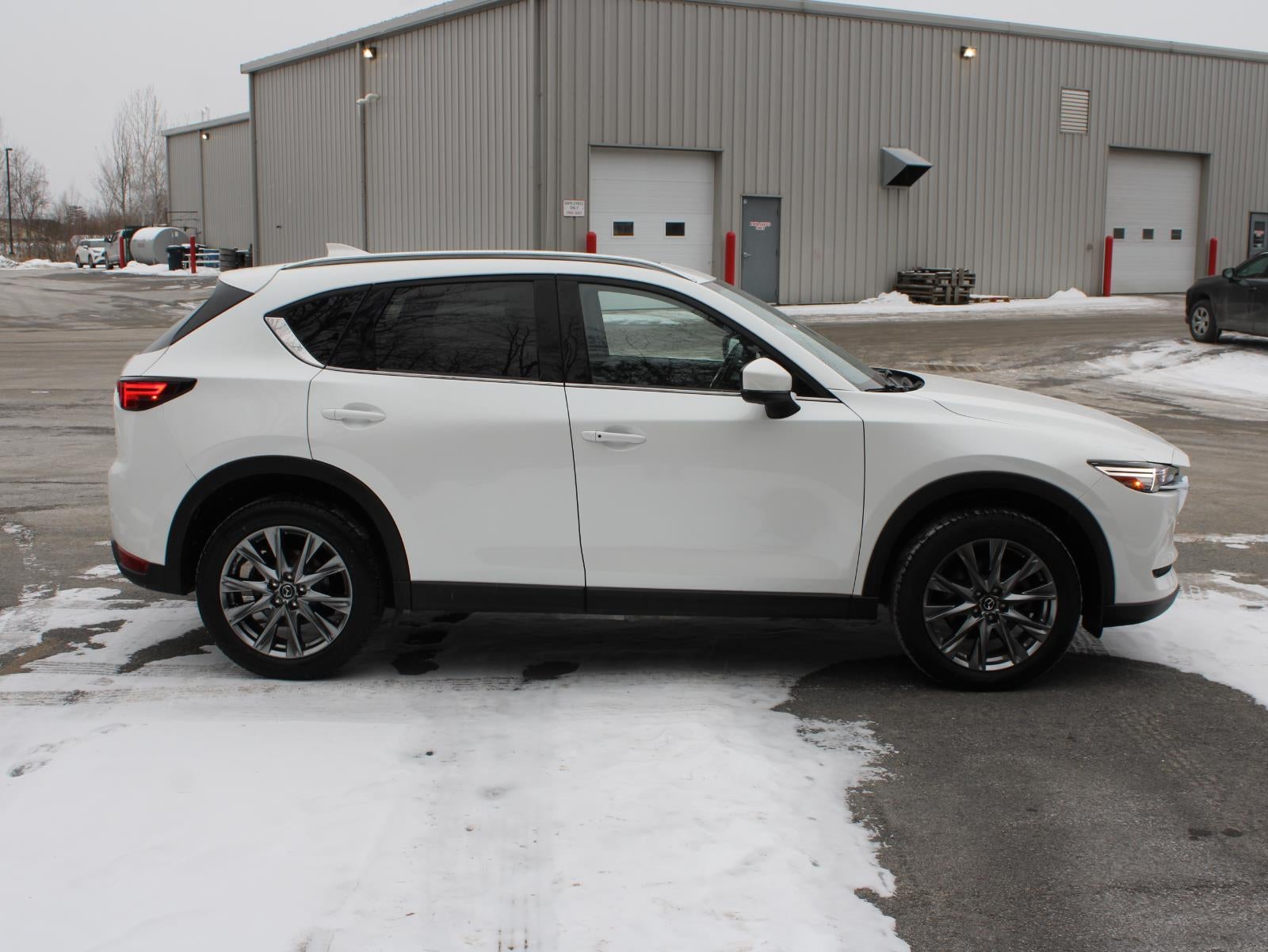 2021 Mazda Mazda CX-5 Signature